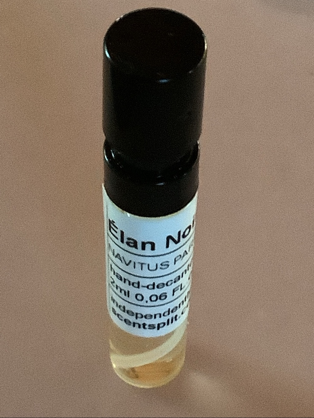 Elan Noir Perfume sample  extract Elan Noir intense